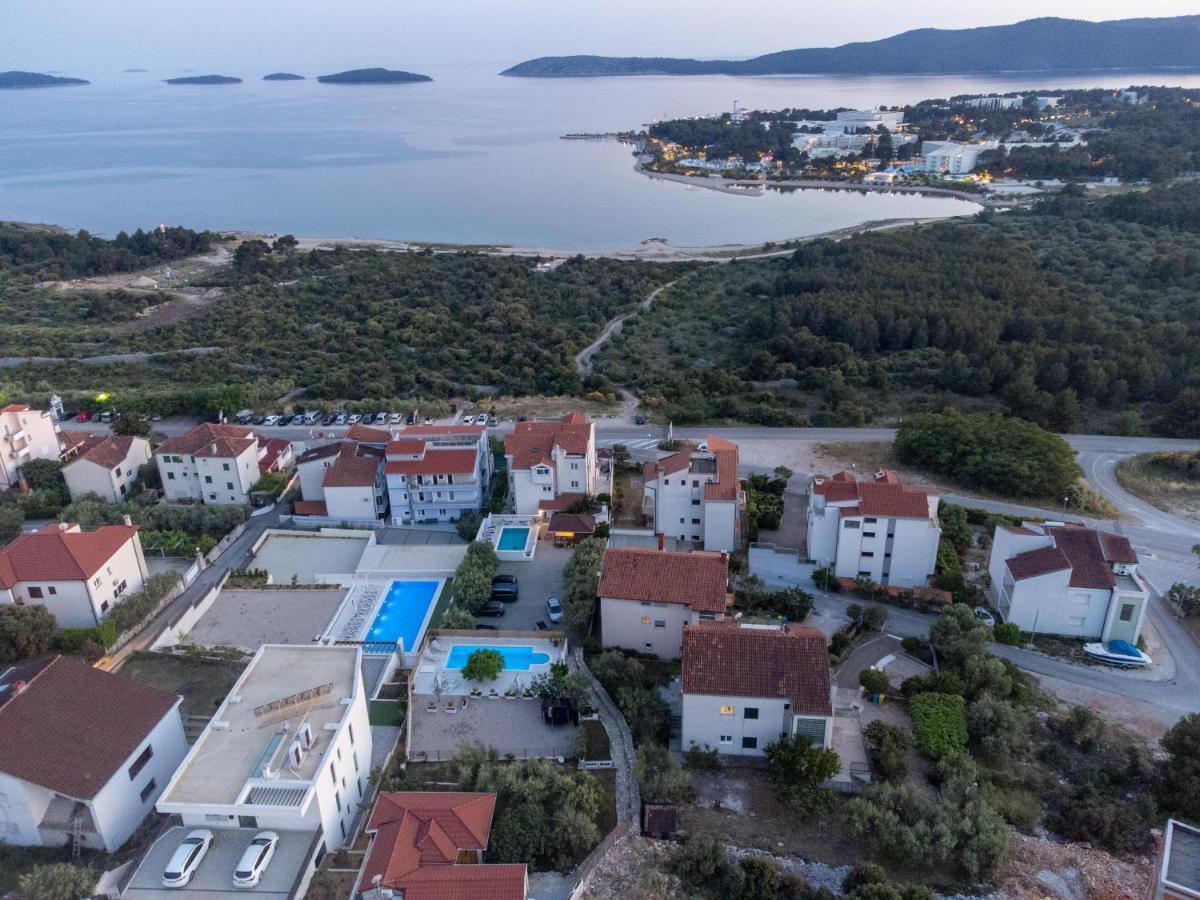 Sun gardens Villa Sibenik Bagian luar foto